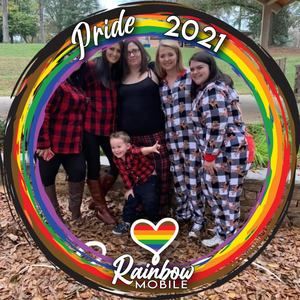 Meet your Posher, Becca